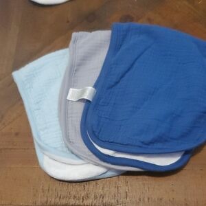 Cloud Island Blue and Gray Bibs Set